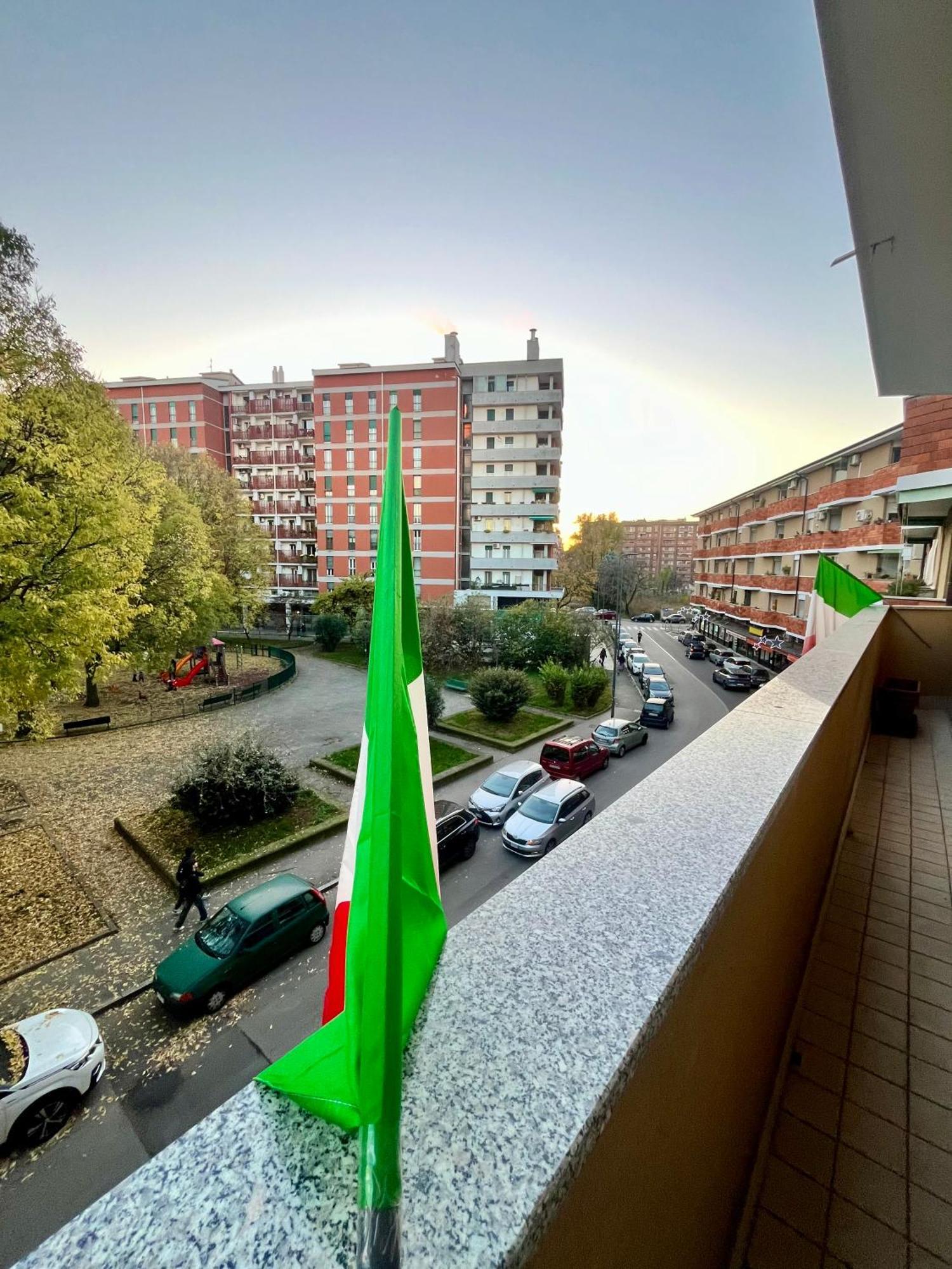 Milano Guest House Exteriör bild